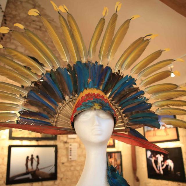 Headdress on display at the Fondation Anako ethno-museum