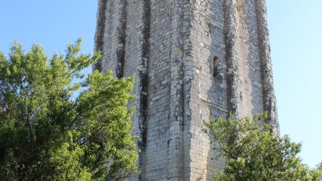 Loudun Tour Carrée ©ccpl