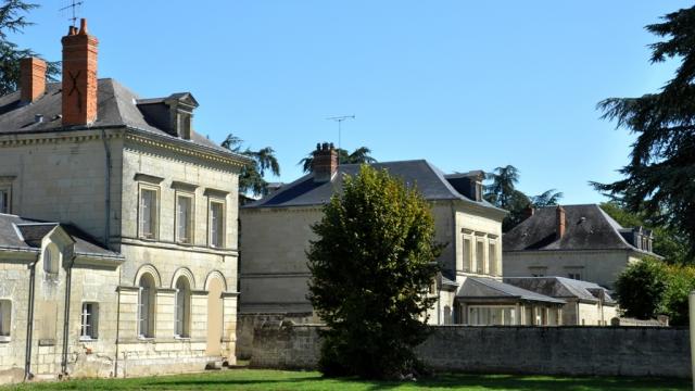 hotel-saumur-piscine.jpg