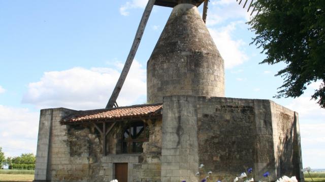 moulin-puy-dardanne-2-scaled.jpg