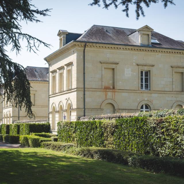 Domaine De Roiffé Facade