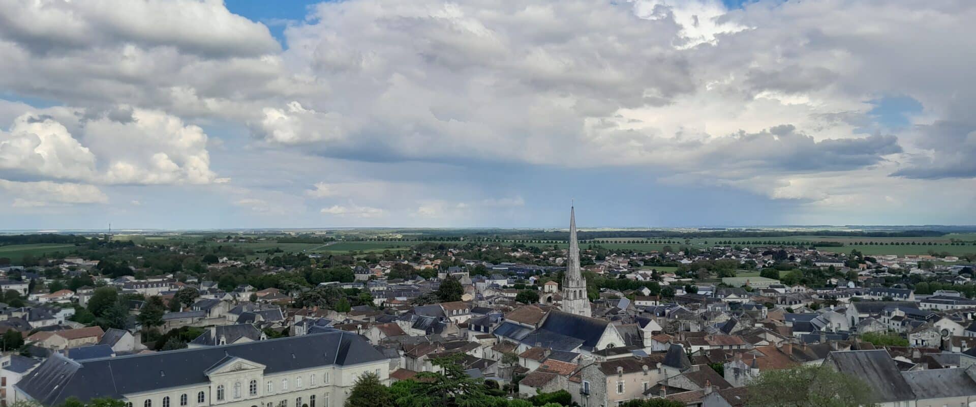 Festival du Livre Jeunesse 2023_Visite de ville_Tour Carrée ©CCPL (10)
