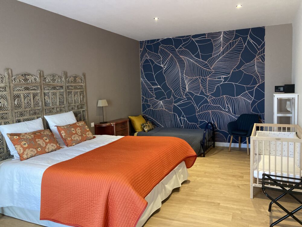 02-Bananiers vue ensemble lits-Le Manoir des Sables_Berthegon_2022