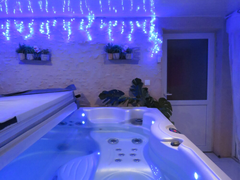 06-Jacuzzi-CocoonLove