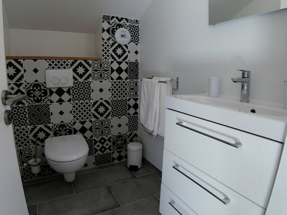 WC Etage_Gîte Le Monteil