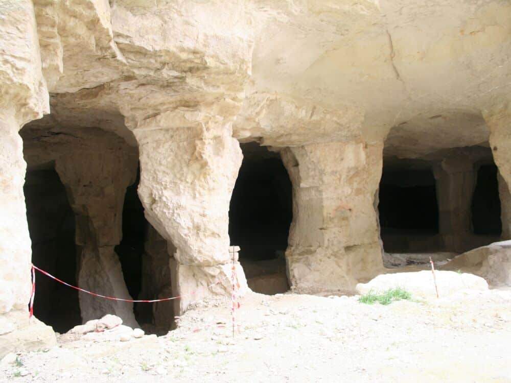 Sentier entre Dive et Troglos